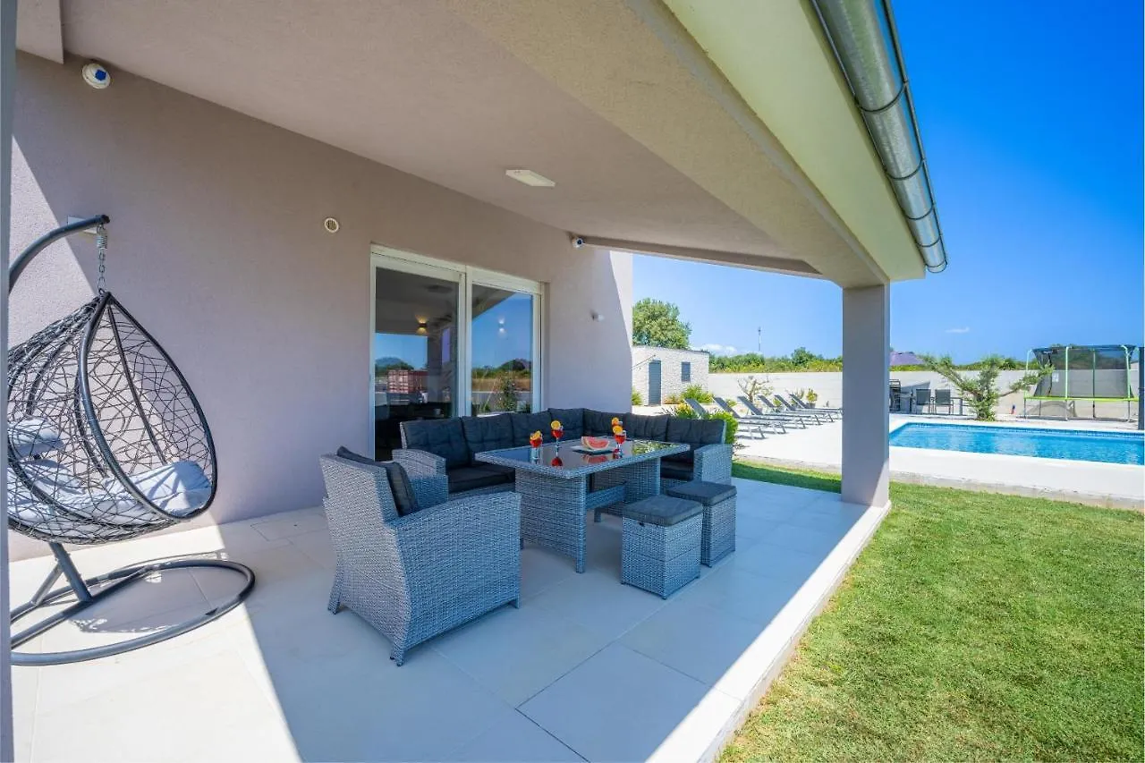 Vacation House Ana Fazana 0*,  Croatia